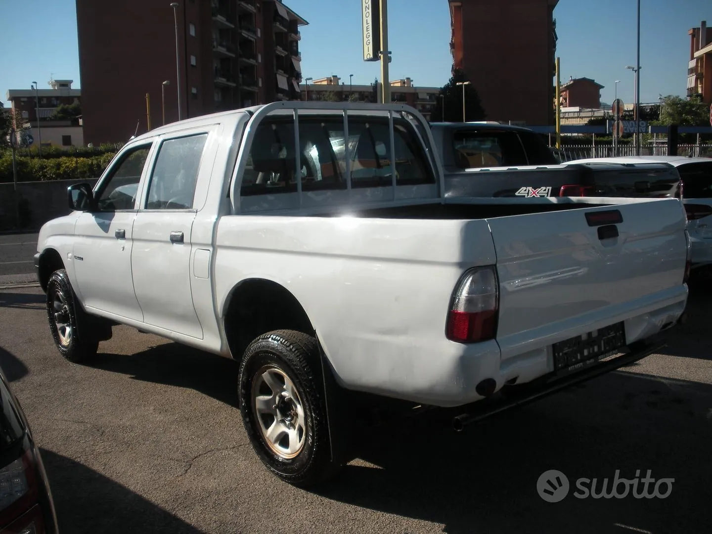 Mitsubishi L200 2003 photo 4