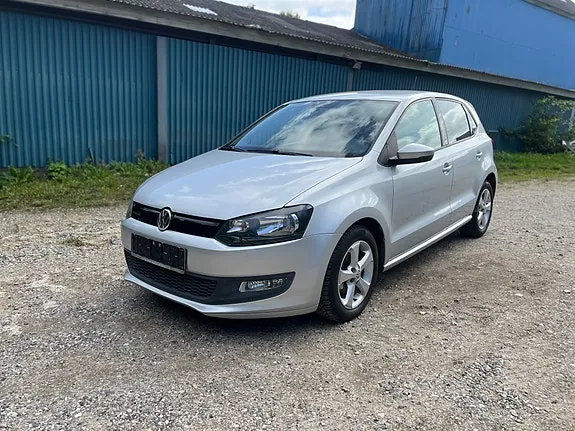 Volkswagen Polo 2010 photo 2