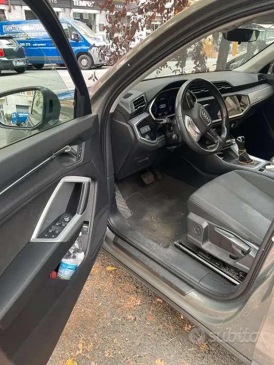 Audi Q3 2021 photo 3
