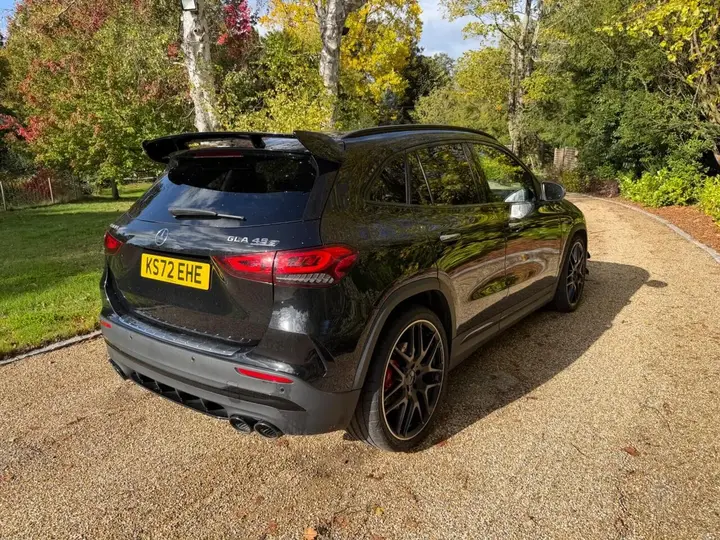 Mercedes-Benz Gla 2023 photo 4