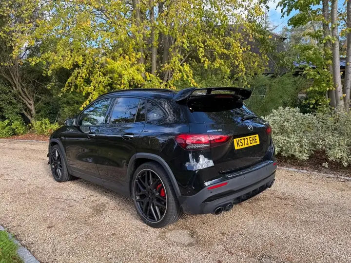 Mercedes-Benz Gla 2023 photo 3