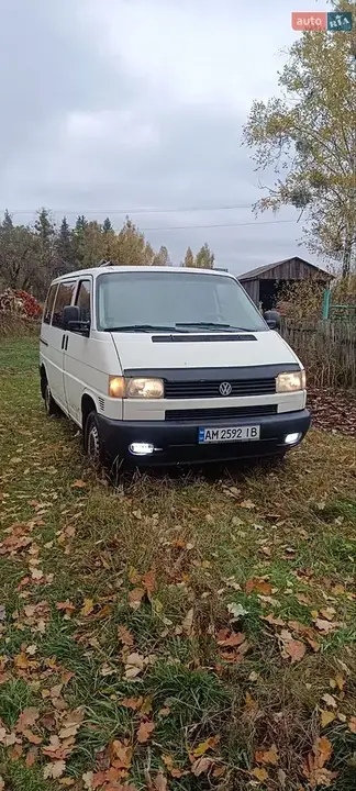Volkswagen Caravelle 1999 photo 3