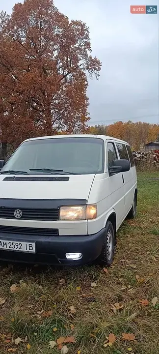 Volkswagen Caravelle 1999 photo 5