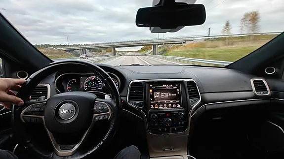 Jeep Grand Cherokee 2014 photo 4