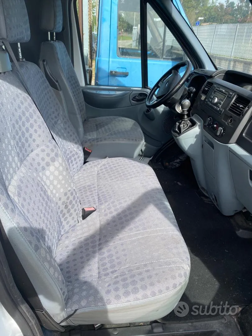 Ford Transit 2013 photo 3