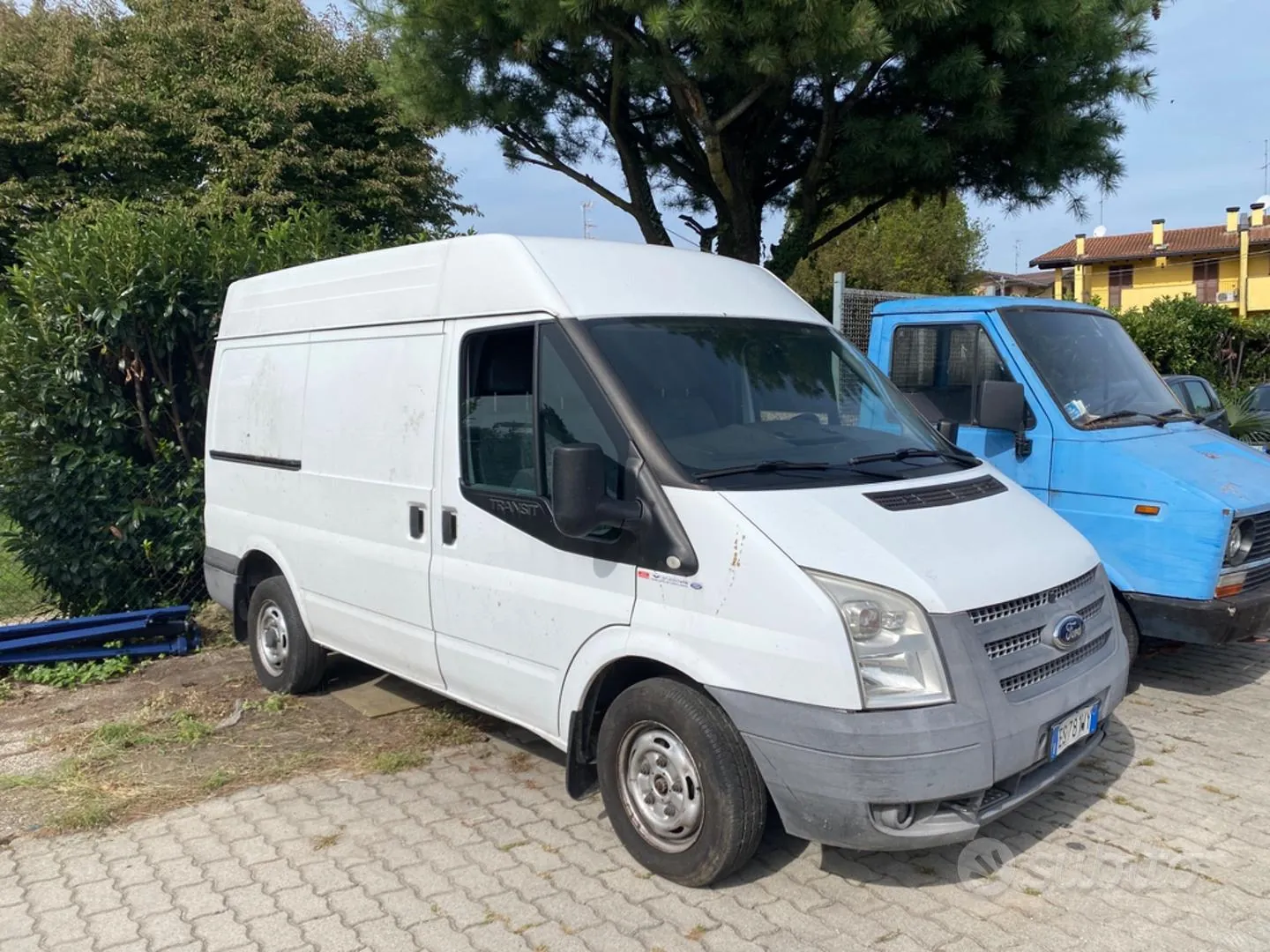 Ford Transit 2013 photo 2