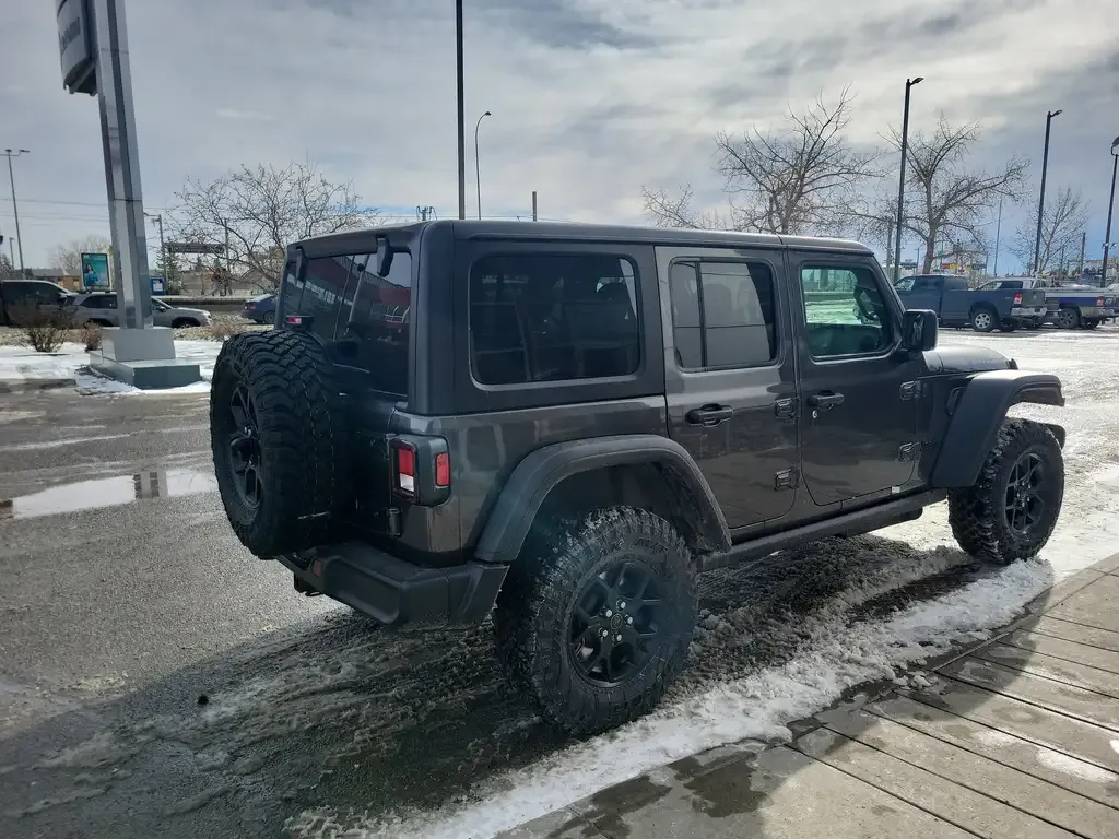 Jeep Wrangler 2026 photo 4