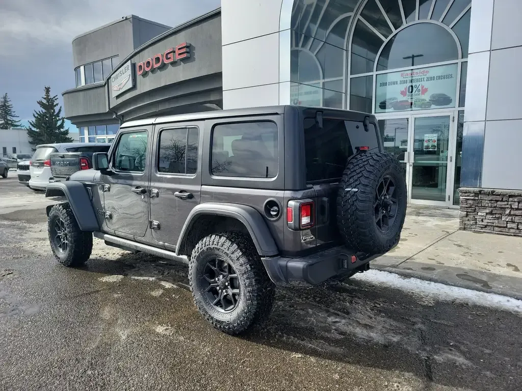 Jeep Wrangler 2026 photo 2
