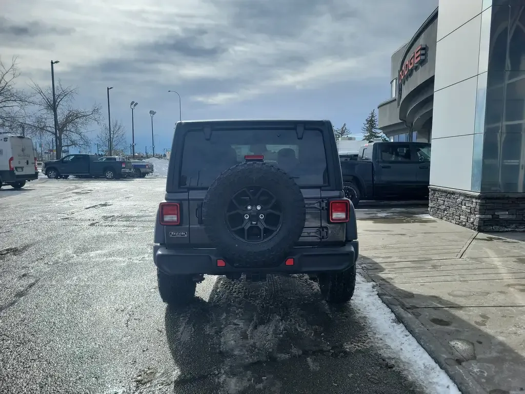 Jeep Wrangler 2026 photo 3