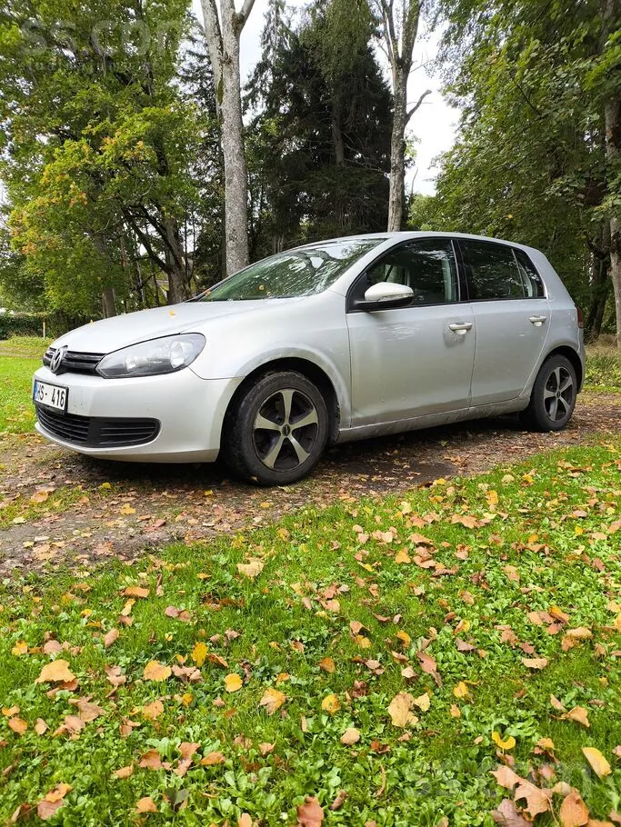 Volkswagen Golf 2011 photo 2