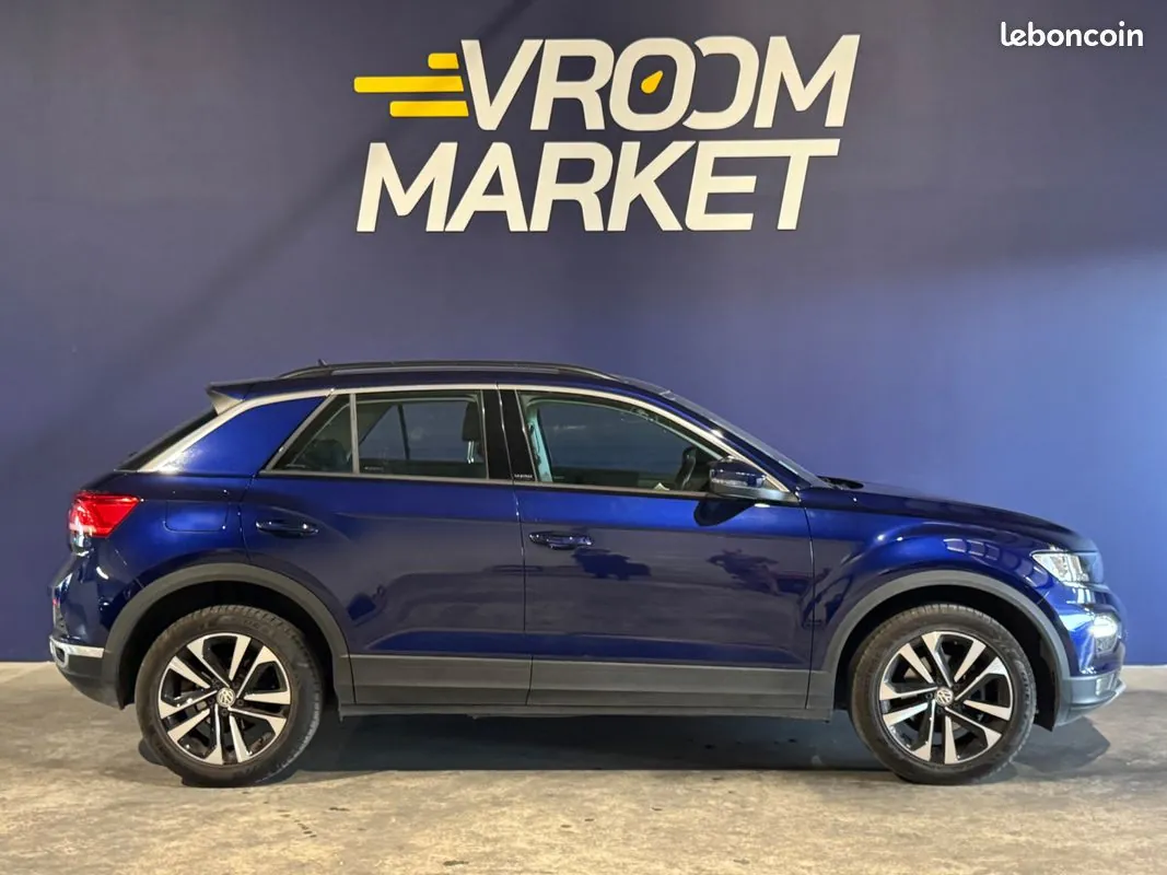 Volkswagen T-Roc 2020 photo 3
