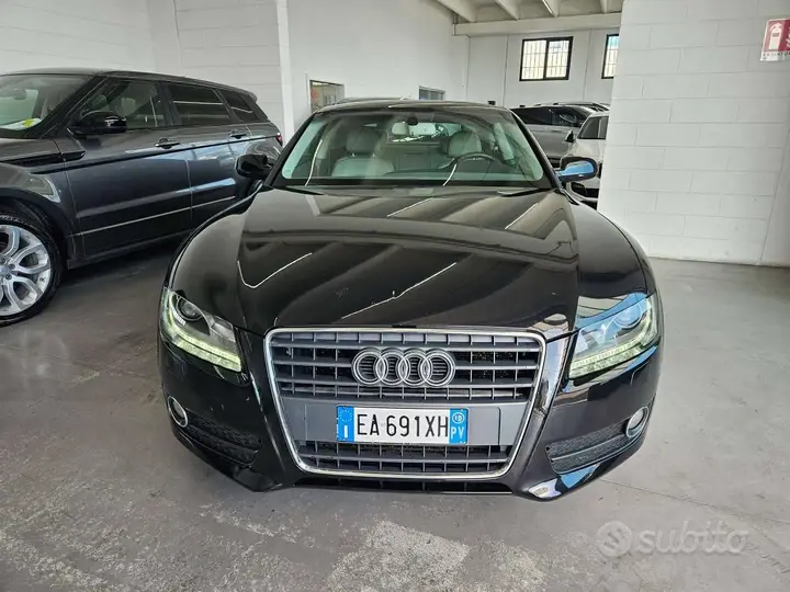 Audi A5 2010 photo 2