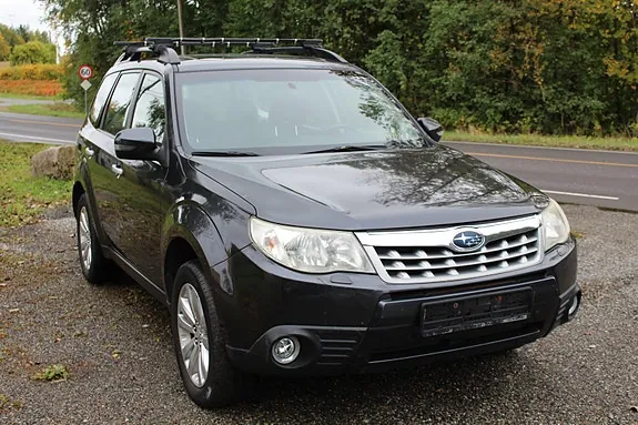 Subaru Forester 2011 photo 4