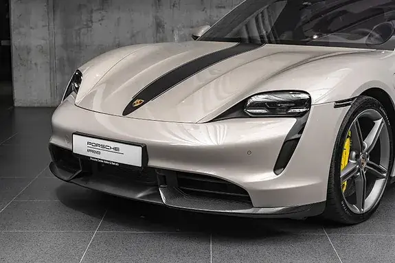 Porsche Taycan 2022 photo 4
