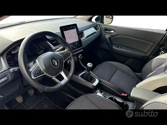 Renault Captur 2023 photo 3