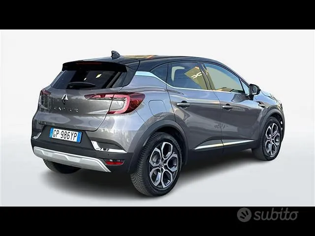 Renault Captur 2023 photo 2