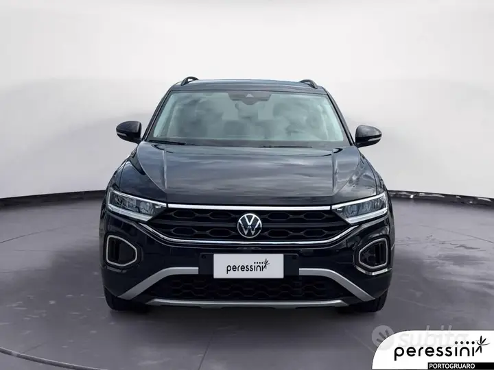 Volkswagen T-Roc 2025 photo 2