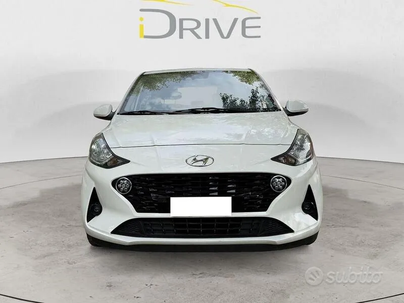 Hyundai I10 2023 photo 2