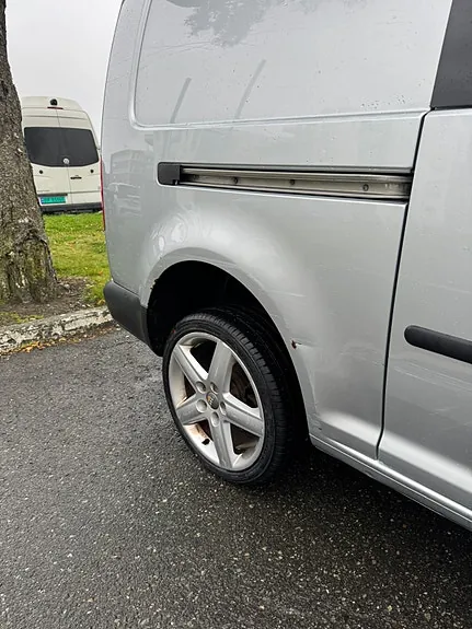 Volkswagen Caddy Maxi 2012 photo 5