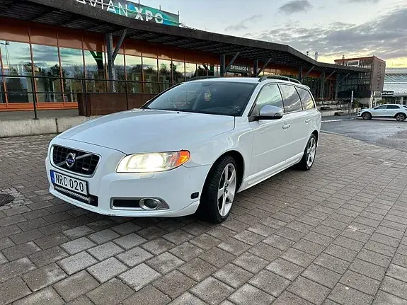 Volvo V70