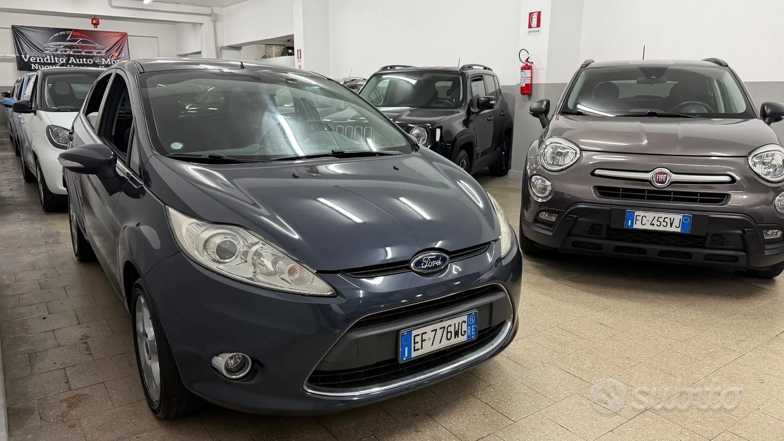 Ford Fiesta 2011 photo 2