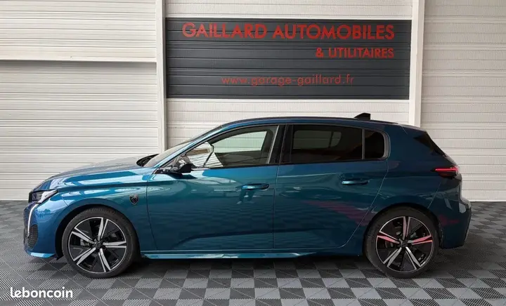 Peugeot 308 2025 photo 2