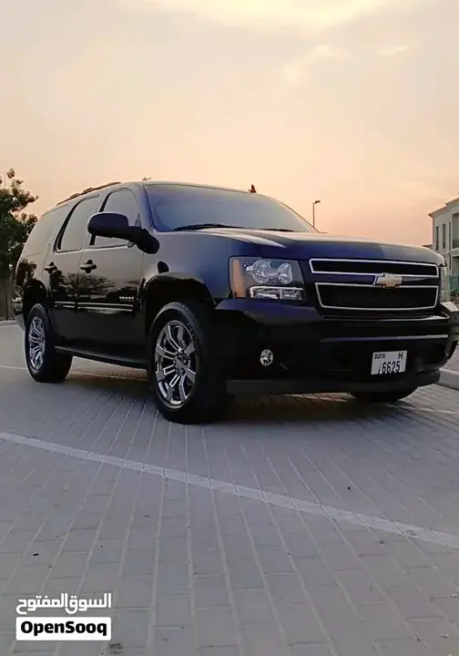 Chevrolet Tahoe 2011 photo 2
