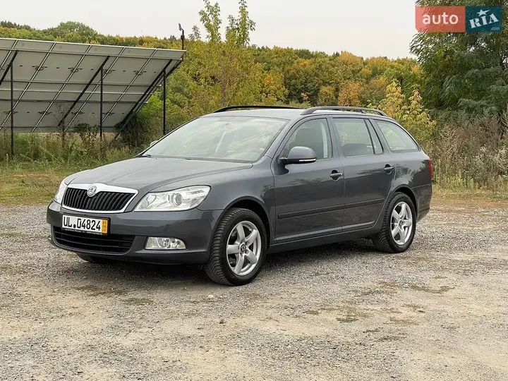Skoda Octavia 2012 photo 4