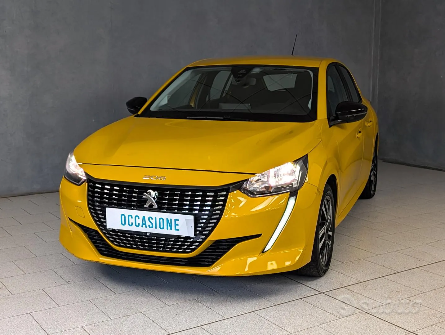 Peugeot 208