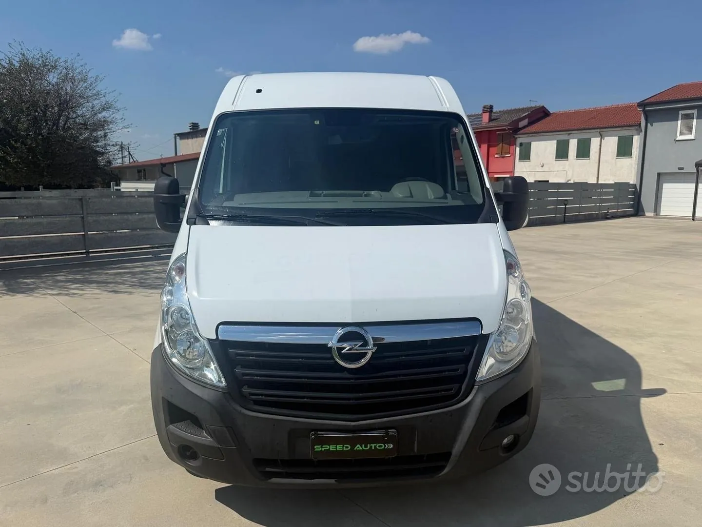 Opel Movano 2017 photo 2