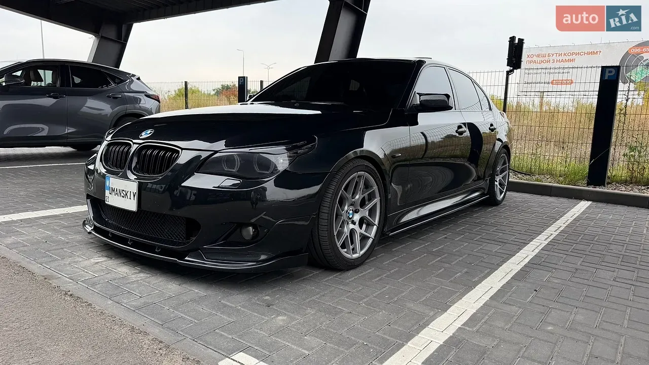 BMW 5 Series 2008 photo 2