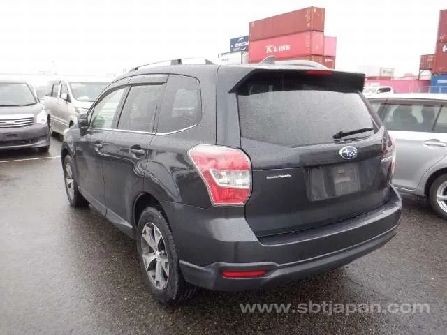 Subaru Forester 2015 photo 3