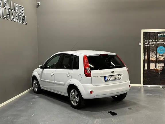Ford Fiesta 2008 photo 4