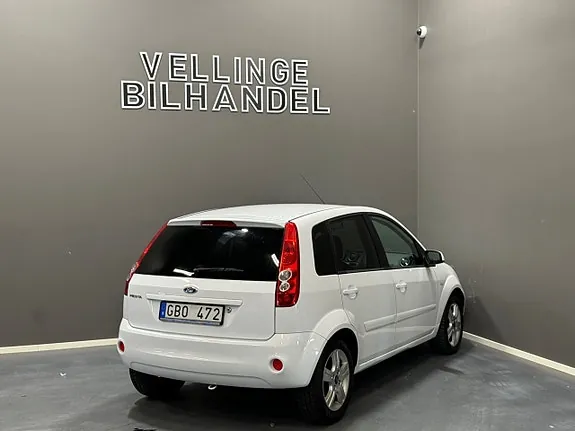 Ford Fiesta 2008 photo 3