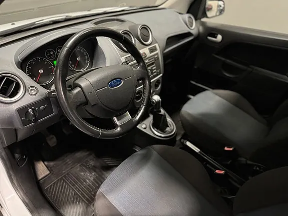 Ford Fiesta 2008 photo 5