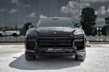 Porsche Cayenne 2024 photo 2