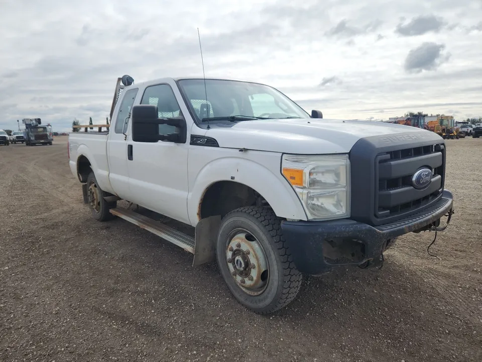 Ford F-250 Super Duty 2011 photo 2