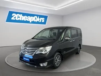 Nissan Serena 2015 photo 2