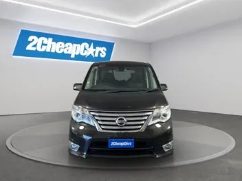 Nissan Serena 2015 photo 3