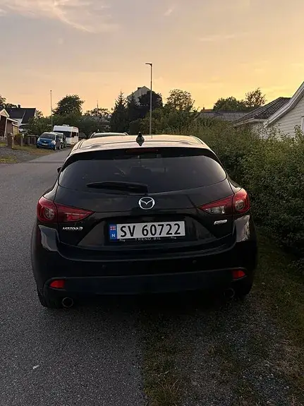 Mazda 3 2015 photo 4