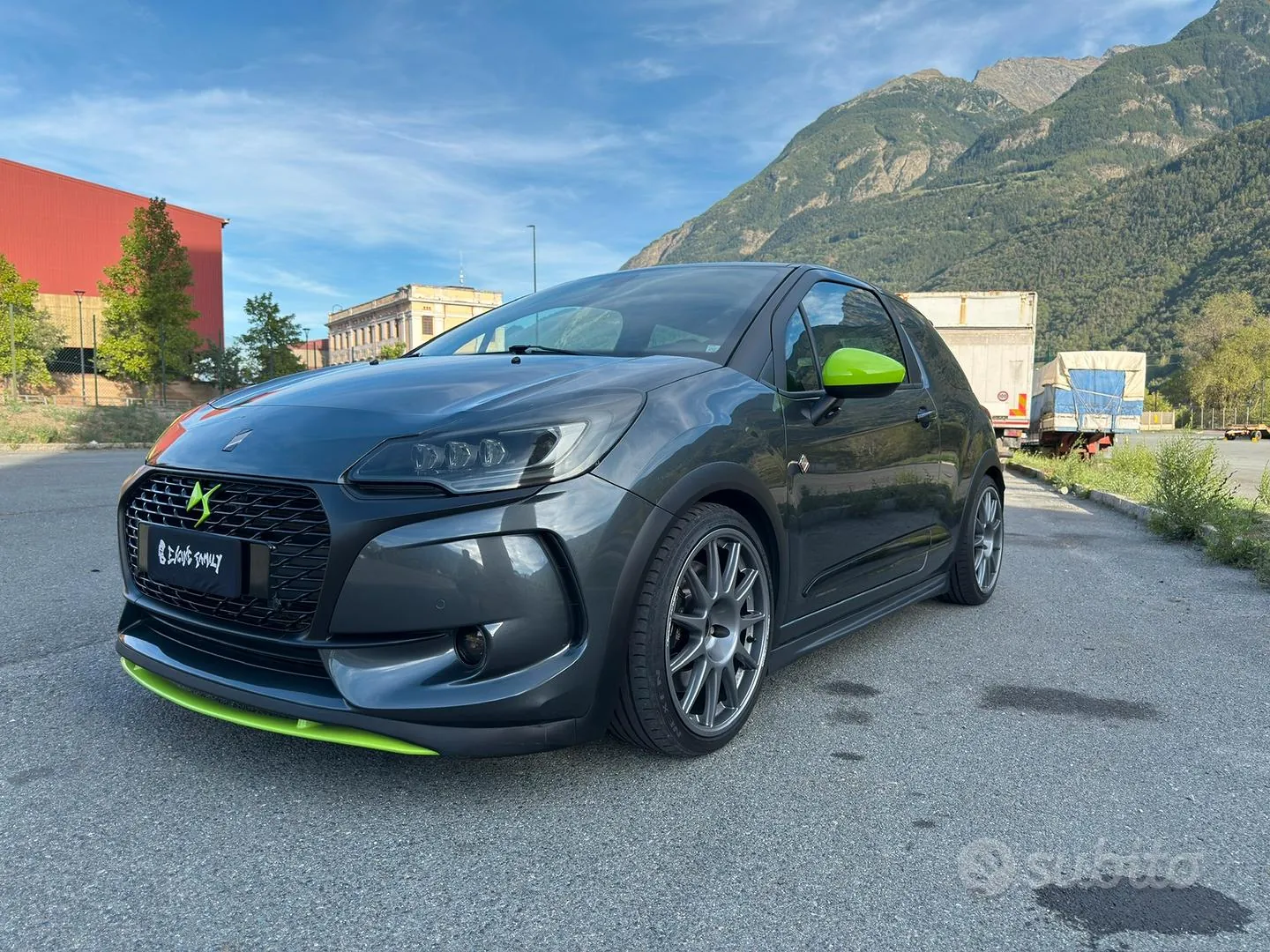 DS Automobiles Ds 3 2017 photo 2