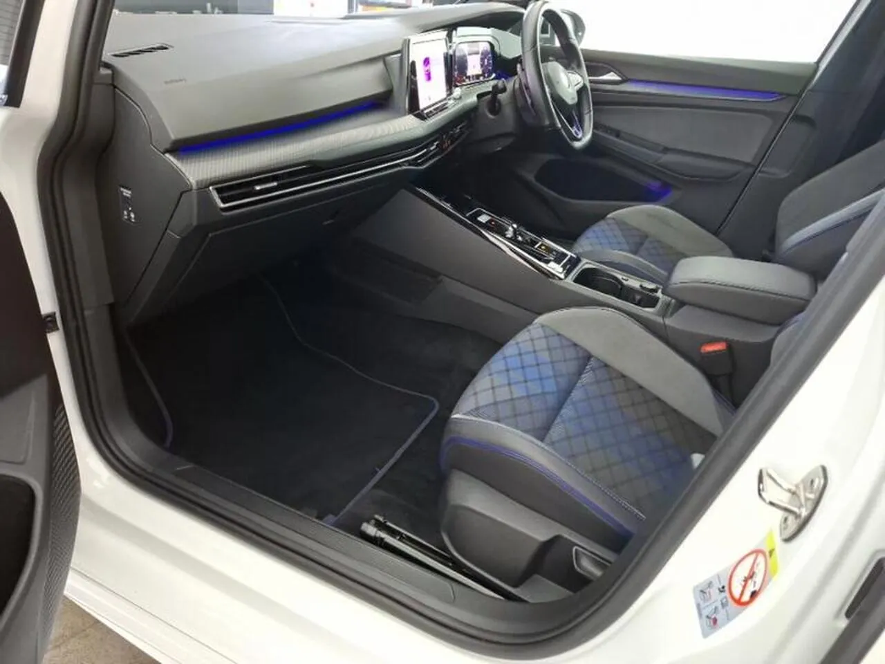 Volkswagen Golf 2022 photo 5