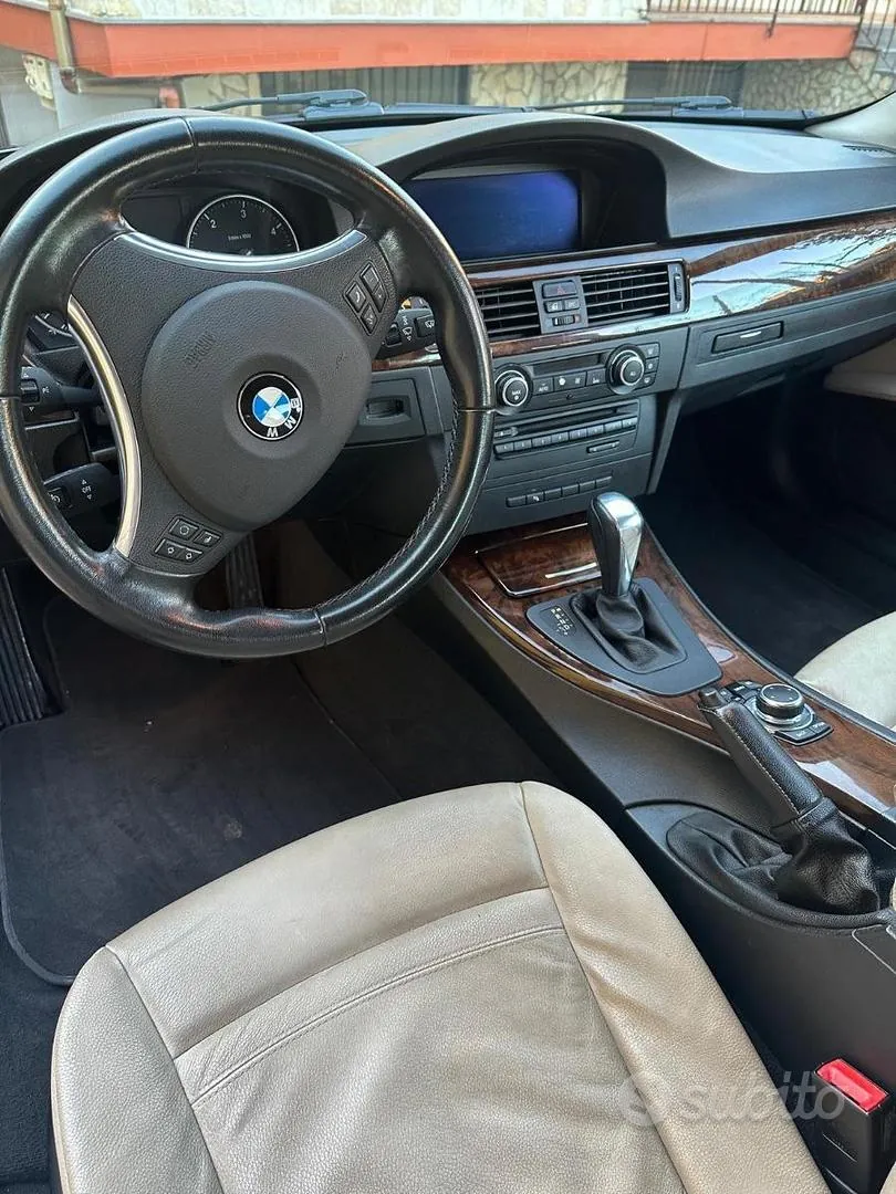 BMW 320D 2011 photo 3