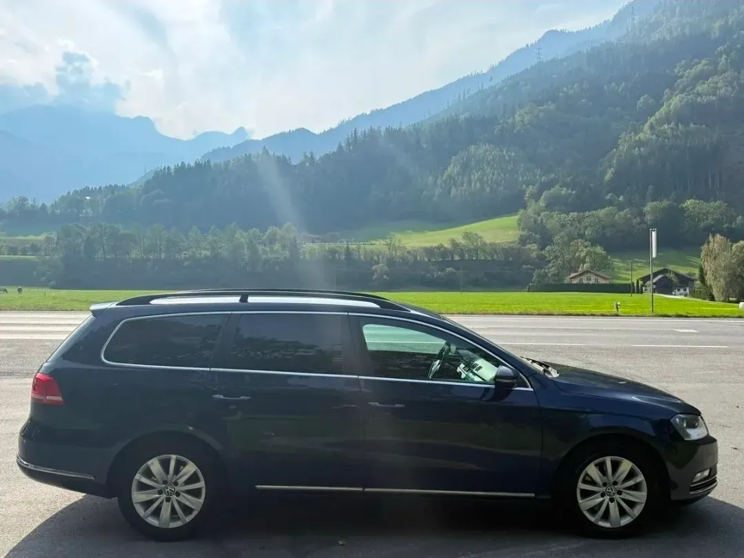 Volkswagen Passat 2011 photo 3