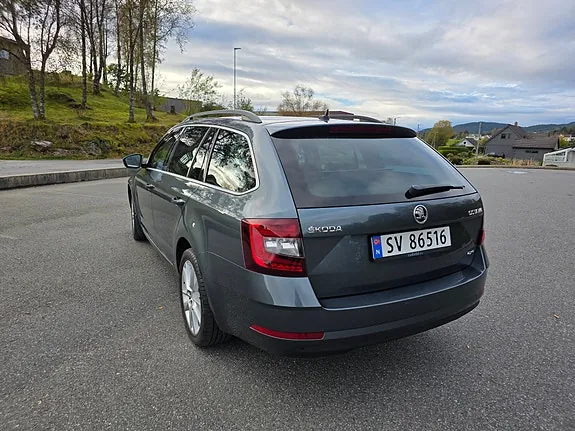 Skoda Octavia 2018 photo 4