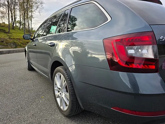 Skoda Octavia 2018 photo 3