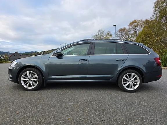 Skoda Octavia 2018 photo 5