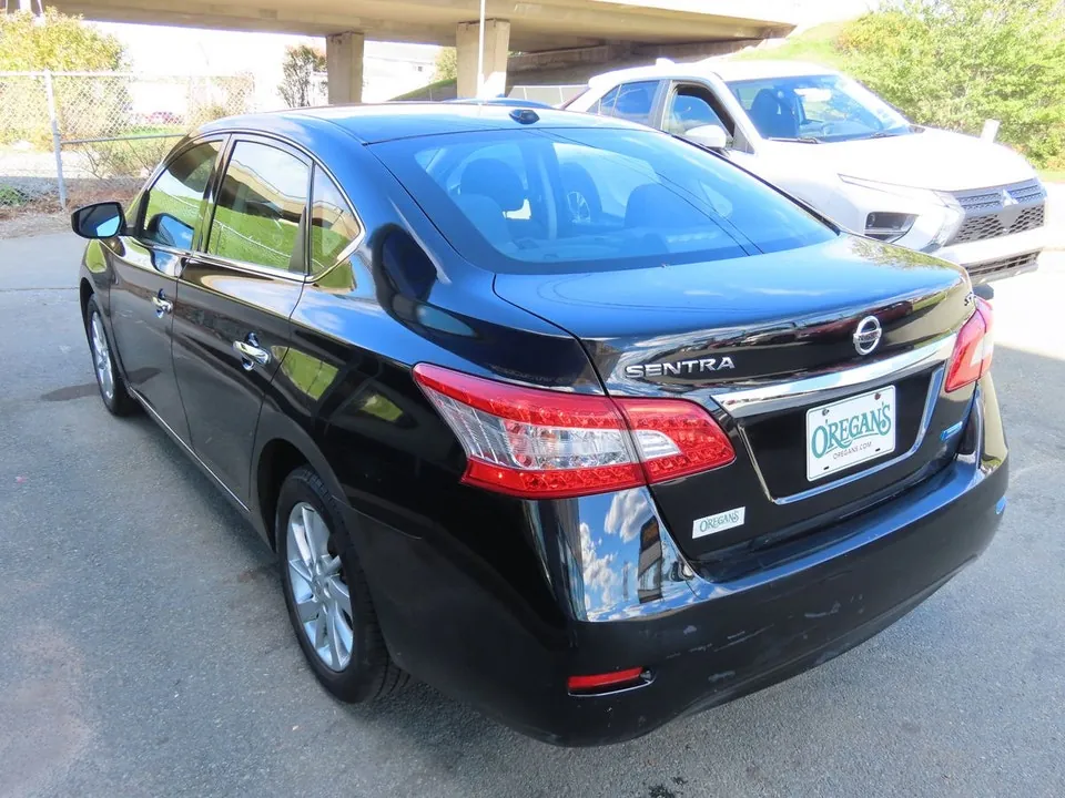Nissan Sentra 2015 photo 4