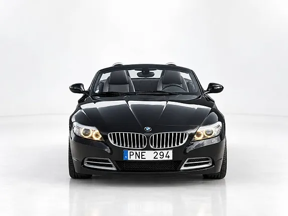 BMW Z4 2010 photo 3