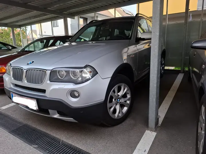 BMW X3 2009 photo 2